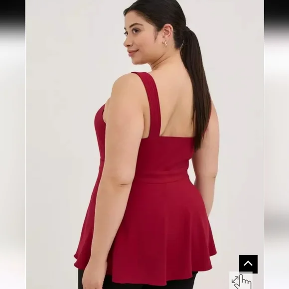 ⚘️NWOT Torrid 3x Peplum Crepe Zip-Front Top - Picture 2 of 6